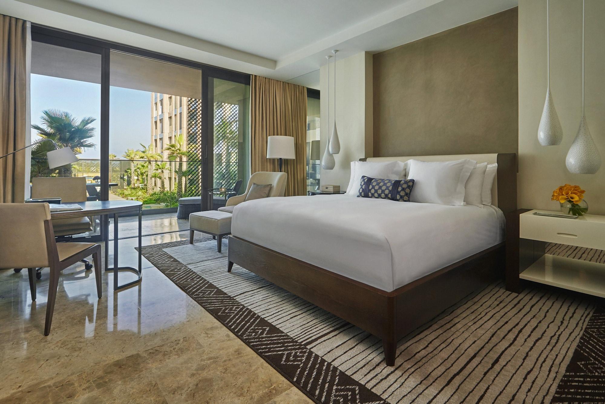 Hotel Four Seasons 5*
