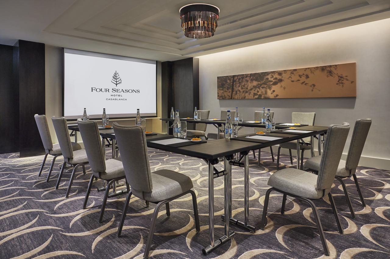 Four Seasons Hotel 5*
