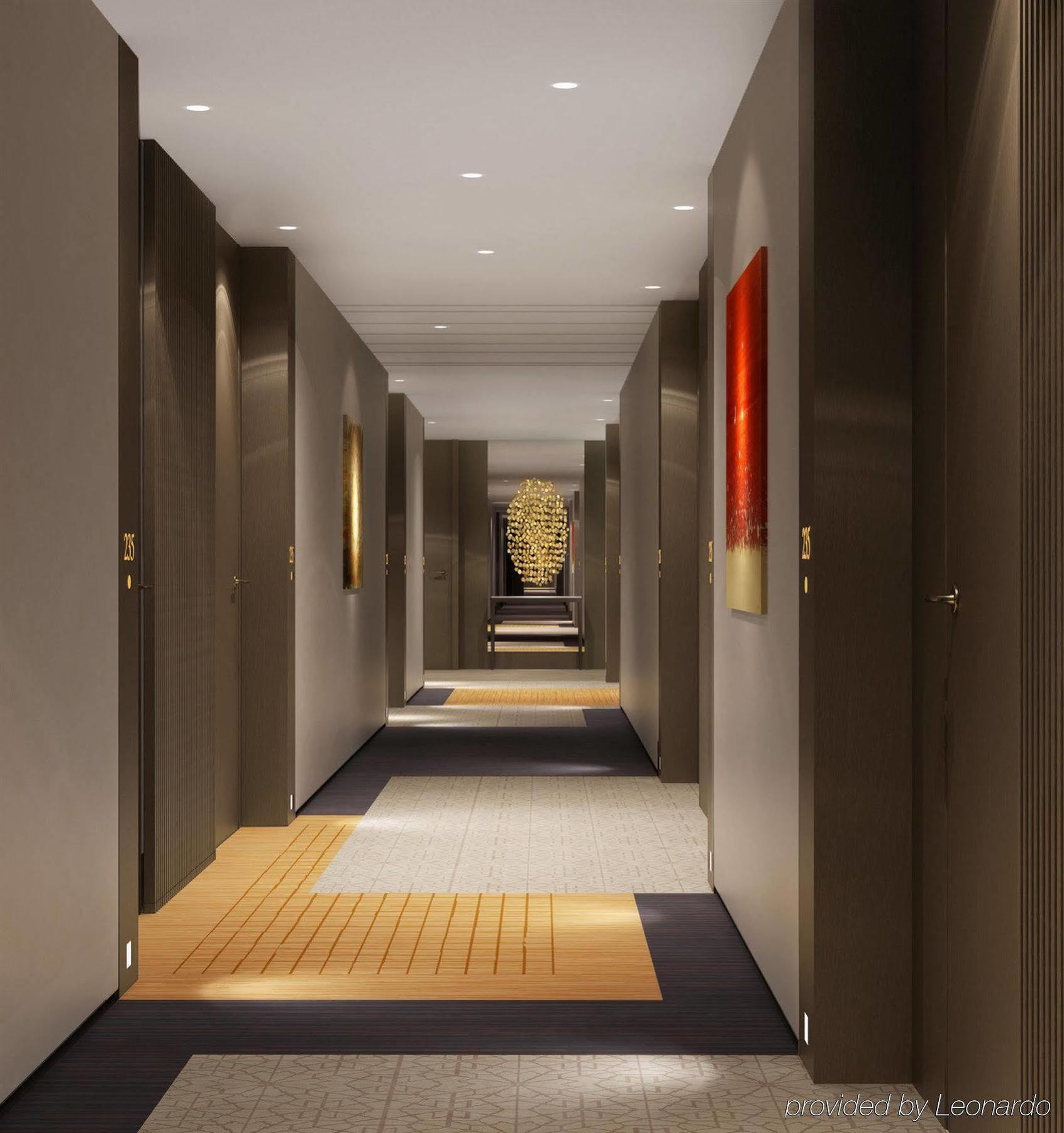 Four Seasons Hotel
